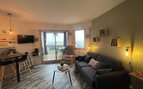 Magnifique Appartement Vue Mer / Terrasse Et Parking Privee